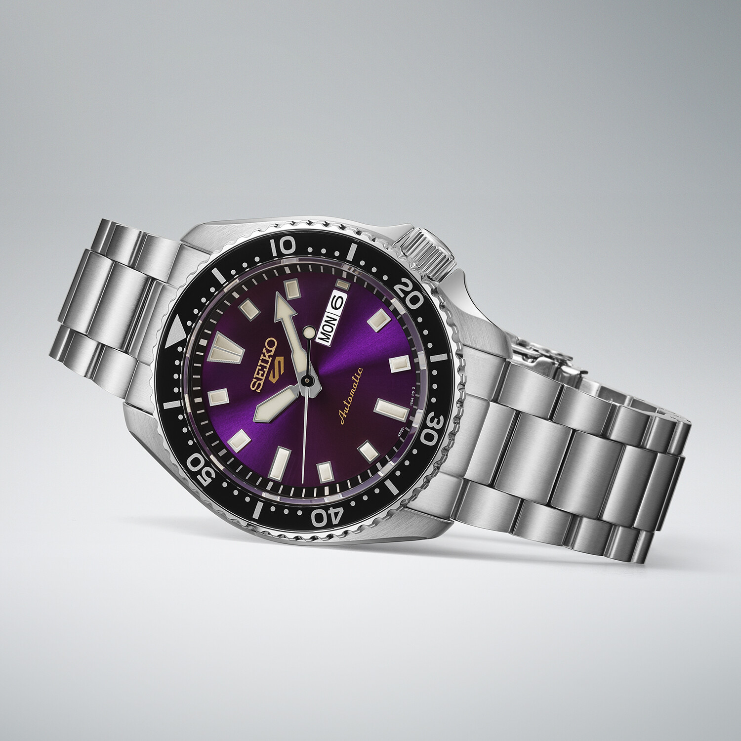 Seiko 5 Sports Automatik "Edo-murasaki" - Purpur - 145th Anniversary - Limitiert auf 9.999 Stück