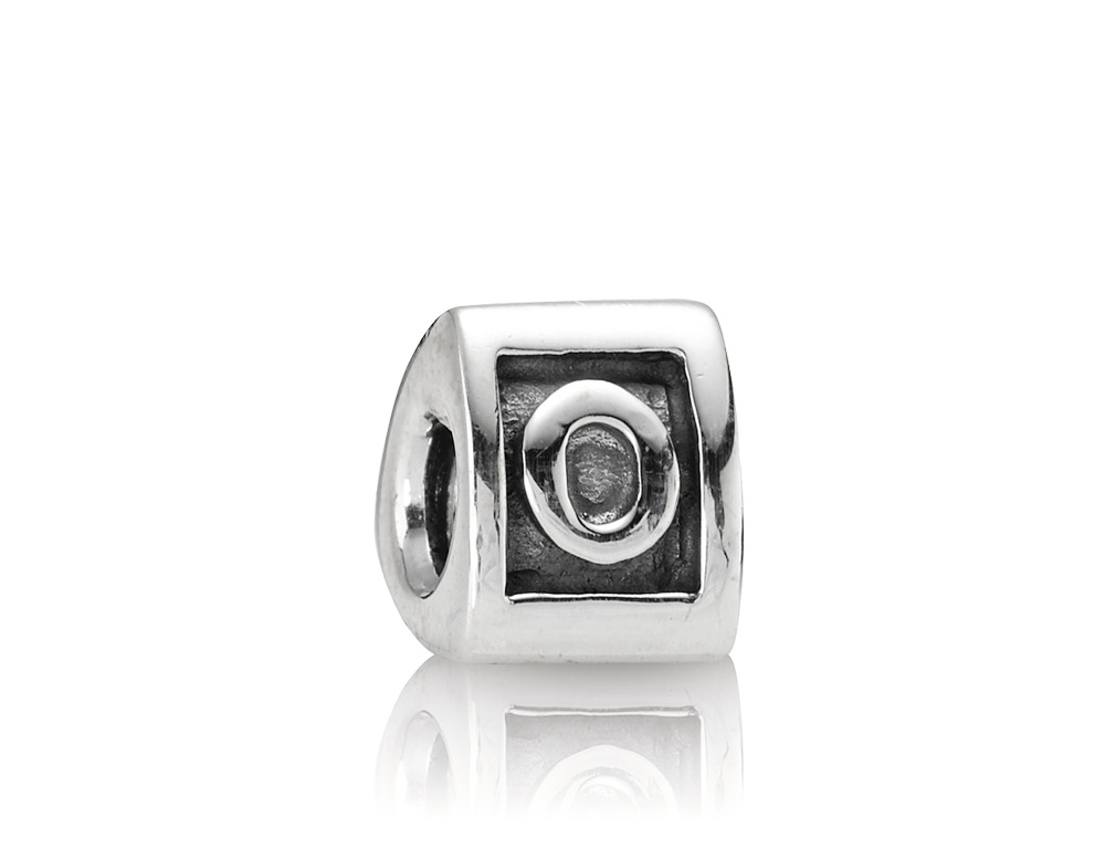 Buchstabe O Charm "Klassiker" - Sterling-Silber