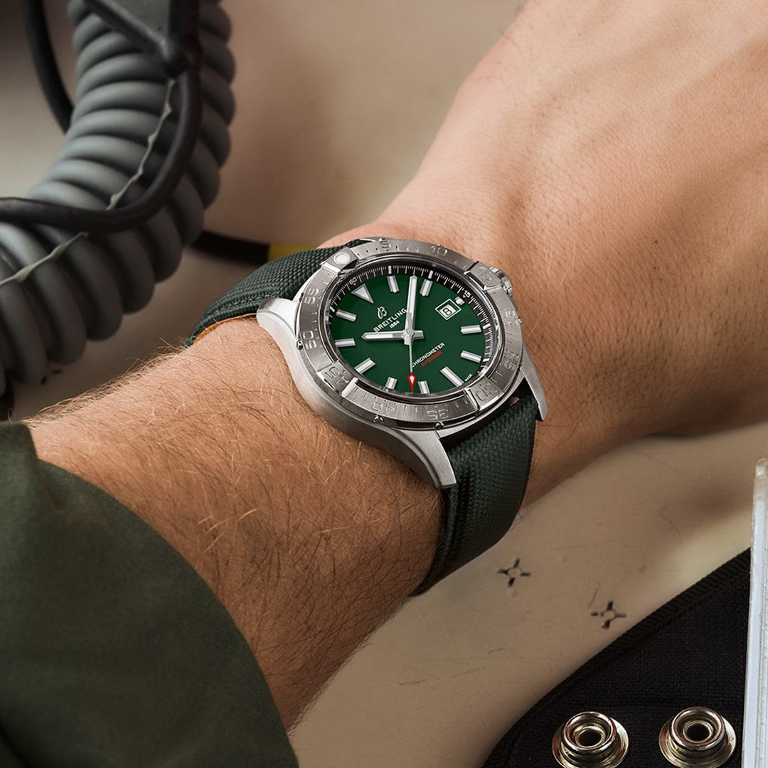 Avenger Automatic 42 - Grün