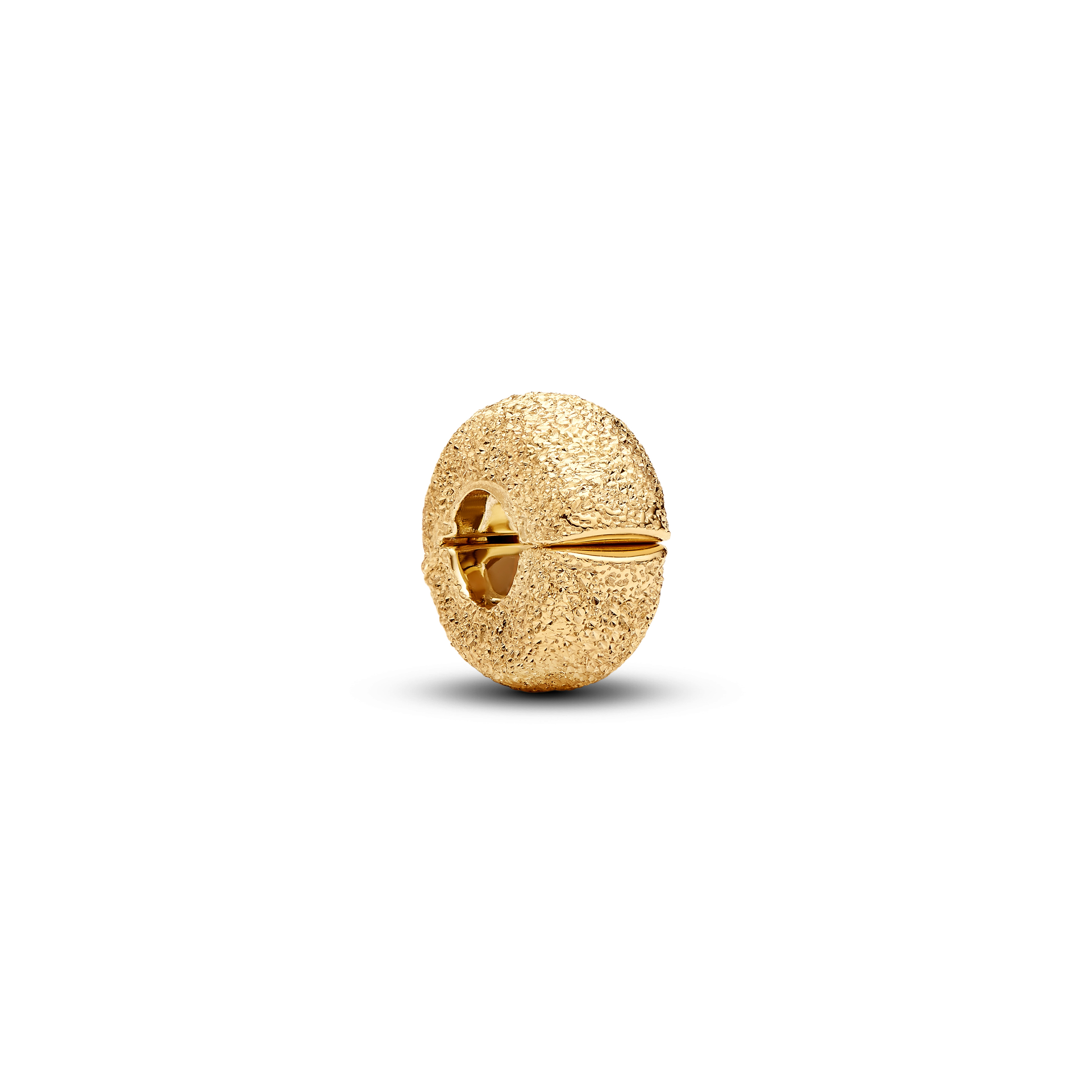 Strukturierter Mini Clip-Charm - 14 Karat Vergoldung 